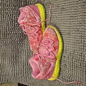 Nike KYRIE 5 Sponge Bob Patrick size 13